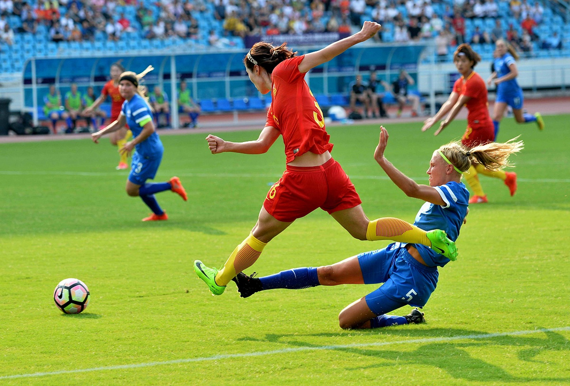 九游在线登录-中国女子足球队在国际赛场上获得突破